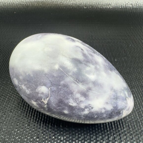 Vintage Italian Marble Carved Large Egg Figurine Paperweight Stone Heavy Purple - Picture 6 of 13